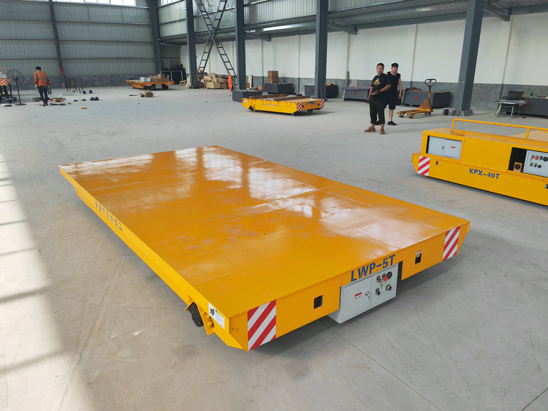 Batteridriven motoriserad elektrisk spårlös överföring Multidirectional Cart