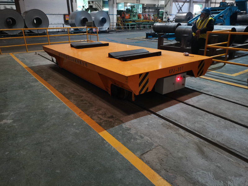 Motoriserad kabel reel transportvagn